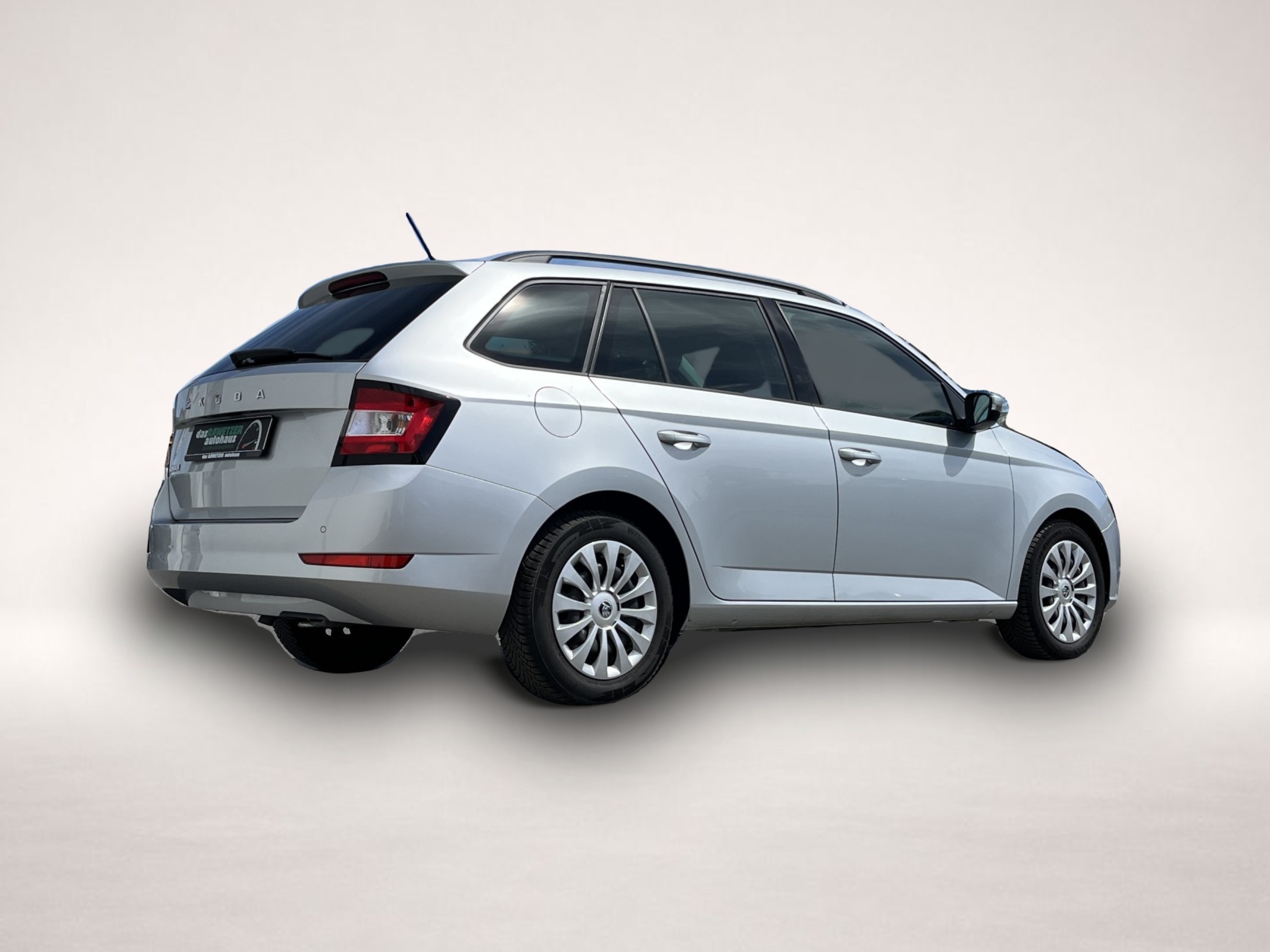 Skoda Fabia (09/2022, Benzin)