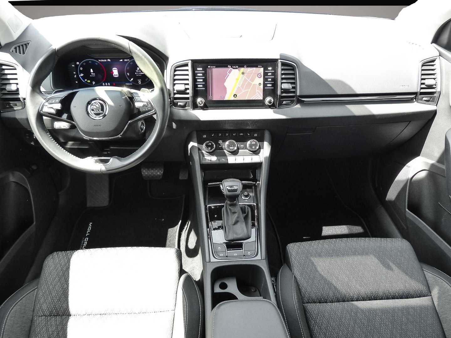 Skoda Karoq (11/2022, Diesel)