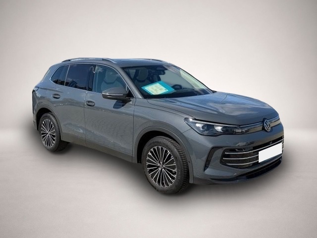Volkswagen Tiguan (04/2024, Benzin)