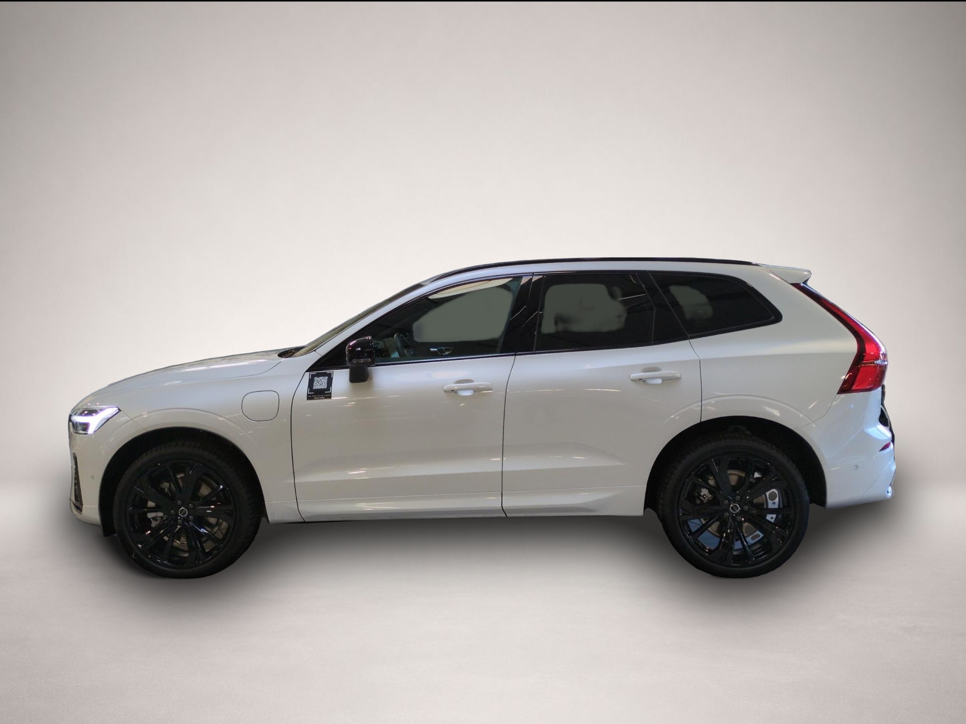 Volvo XC60 (11/2025, Hybrid (Benzin/Elektro))