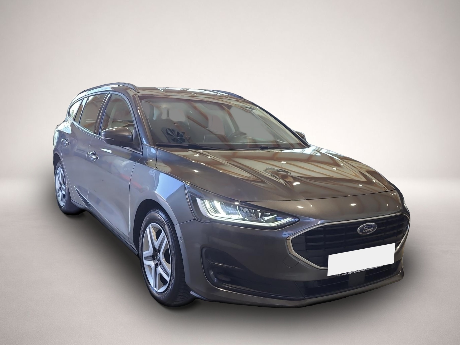 Ford Focus (04/2022, Benzin)