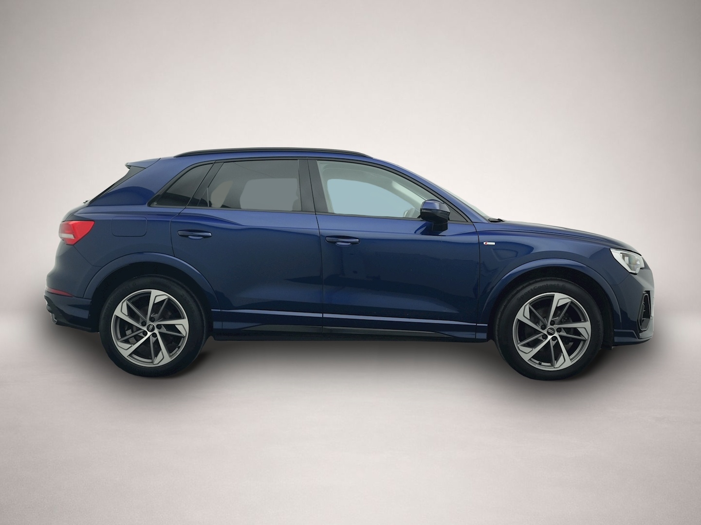 Audi Q3 (02/2023, Benzin)