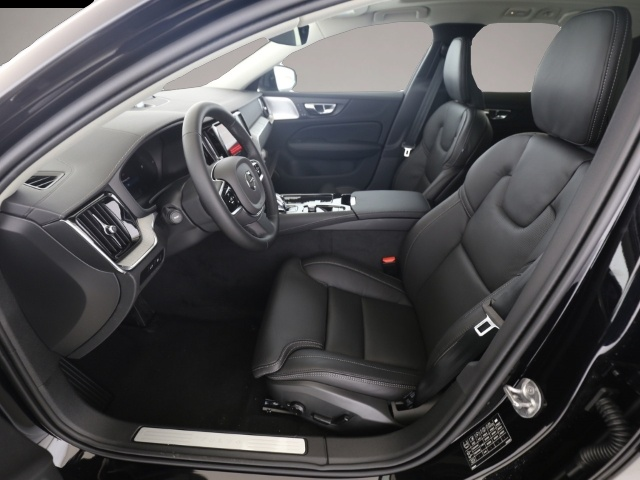 Volvo V60 (02/2025, Hybrid (Benzin/Elektro))