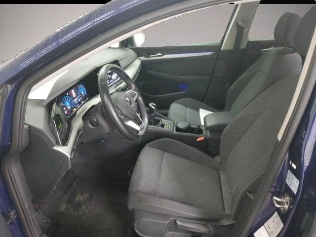 Volkswagen Golf (12/2022, Benzin)