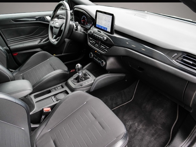 Ford Focus (06/2020, Benzin)