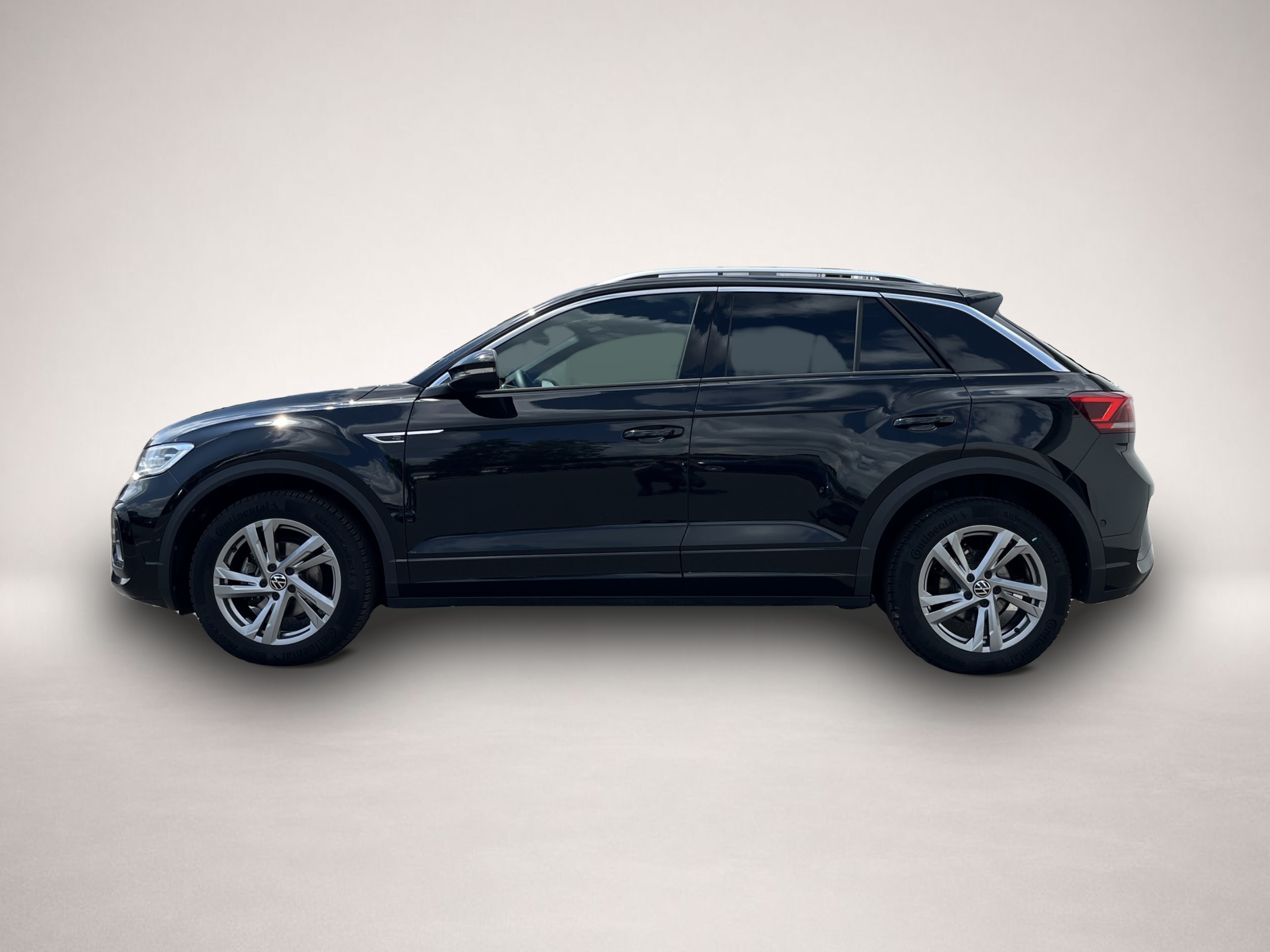 Volkswagen T-Roc (10/2025, Benzin)
