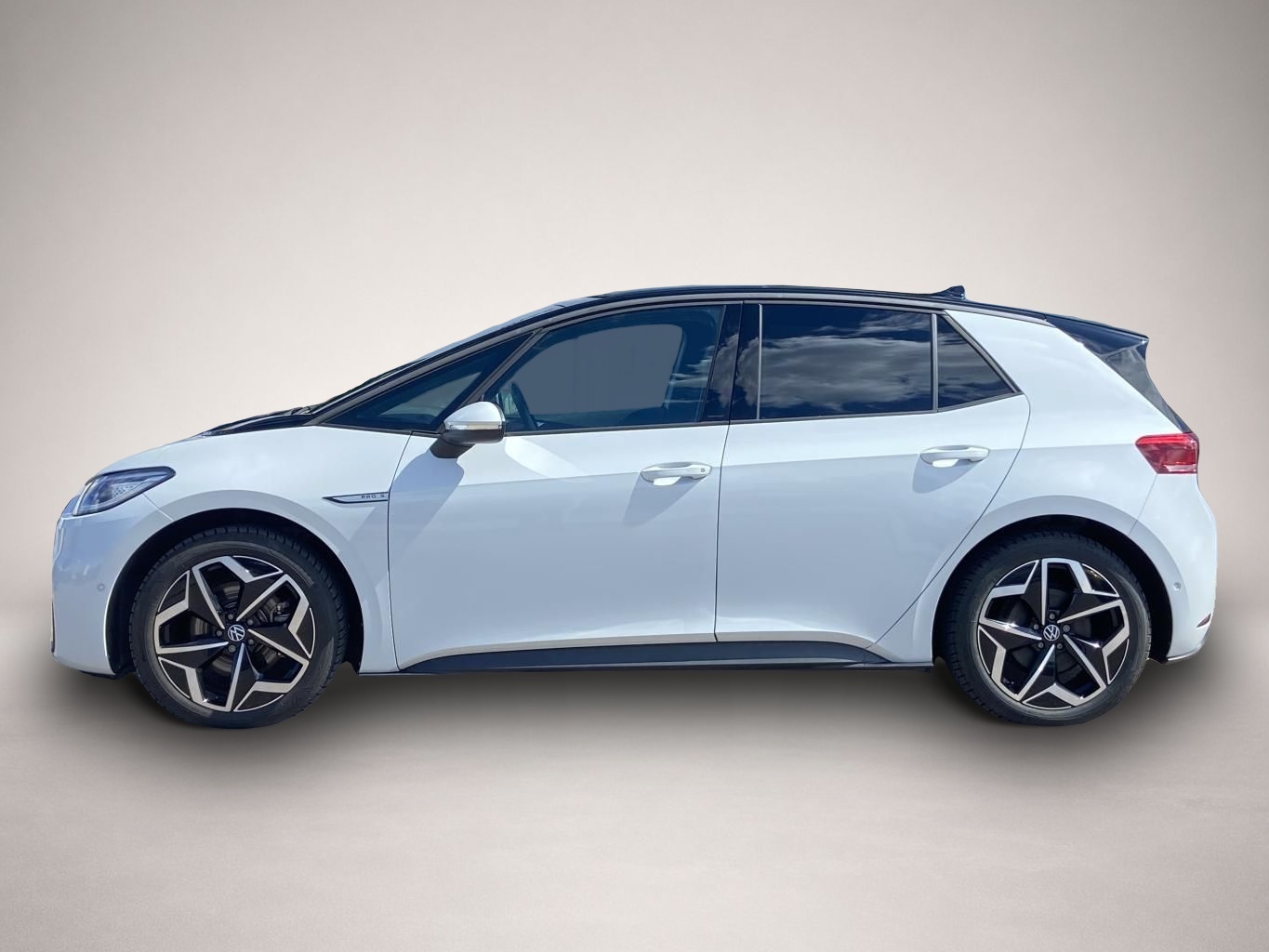Volkswagen ID.3 (11/2022, ELECTRIC)
