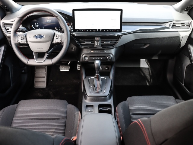 Ford Focus (03/2026, Benzin)