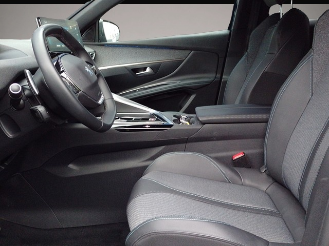 Peugeot 3008 (09/2023, Benzin)