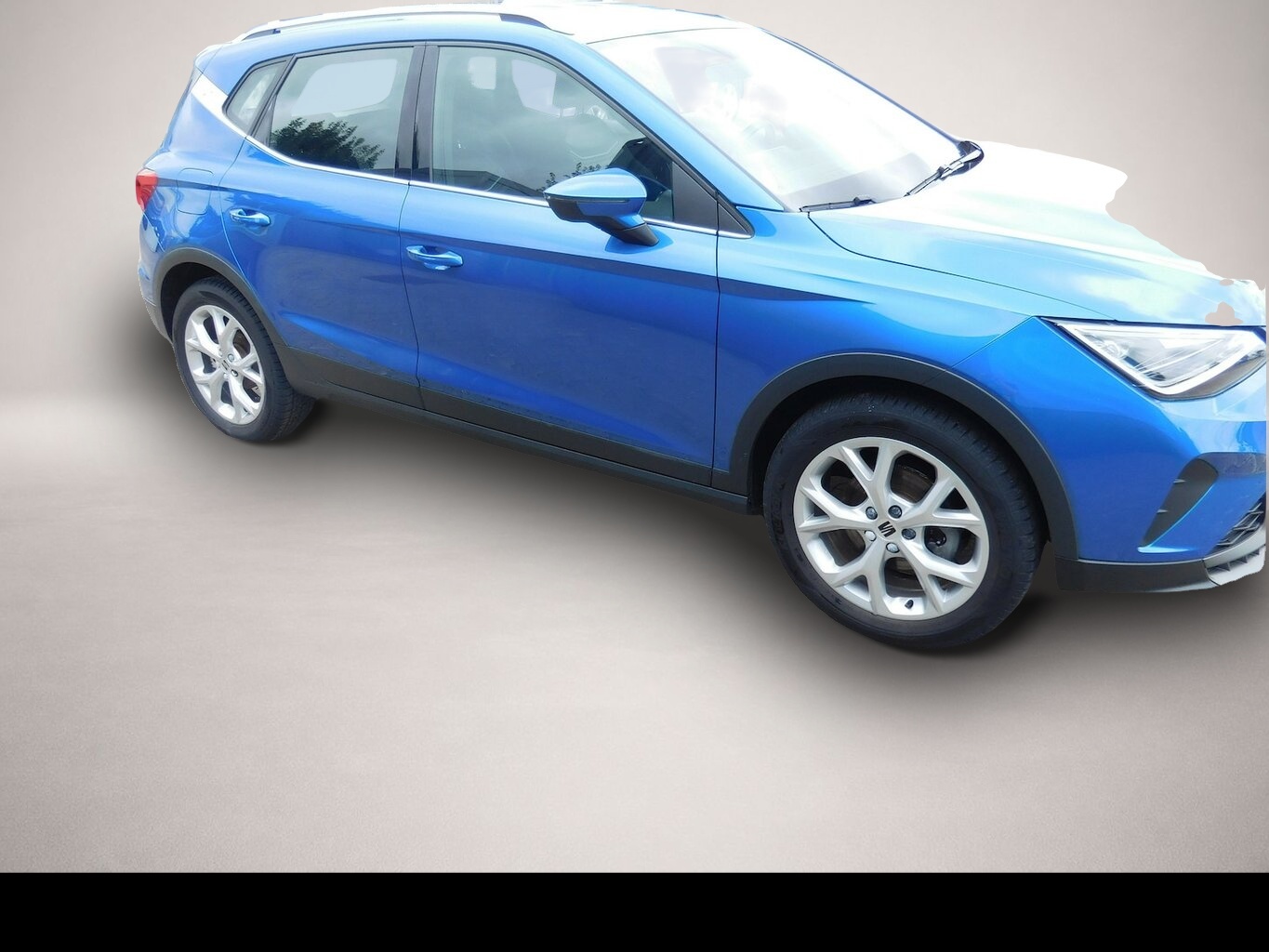 Seat Arona (04/2024, Benzin)