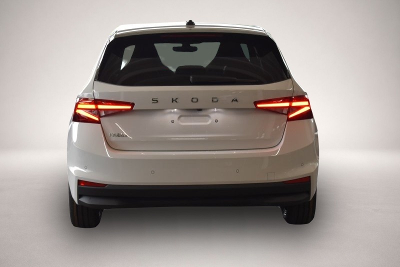 Skoda Fabia, image 4 of 7