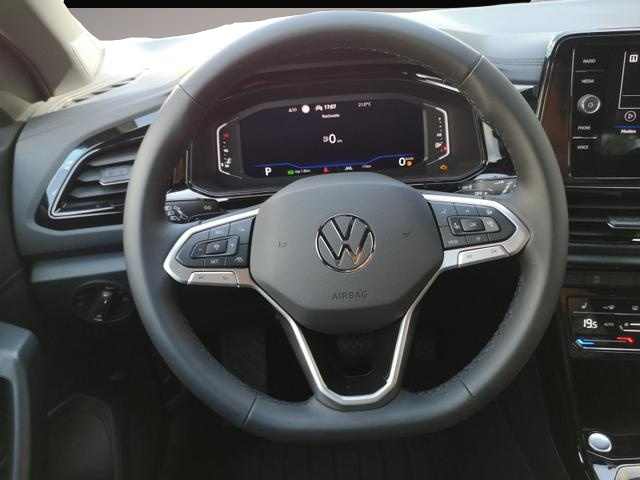 Volkswagen T-Roc (06/2026, Benzin)