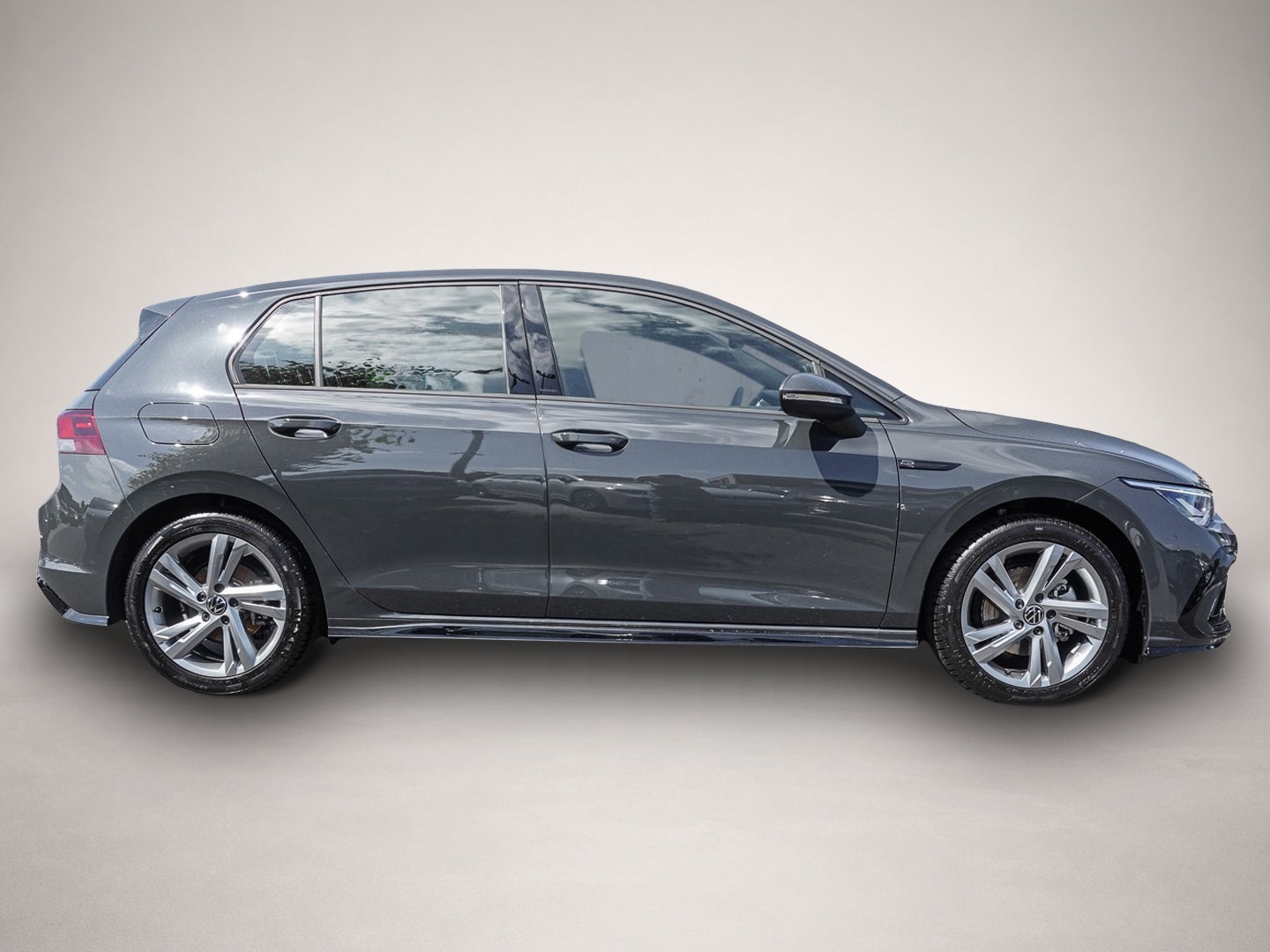 Volkswagen Golf (04/2024, Benzin)