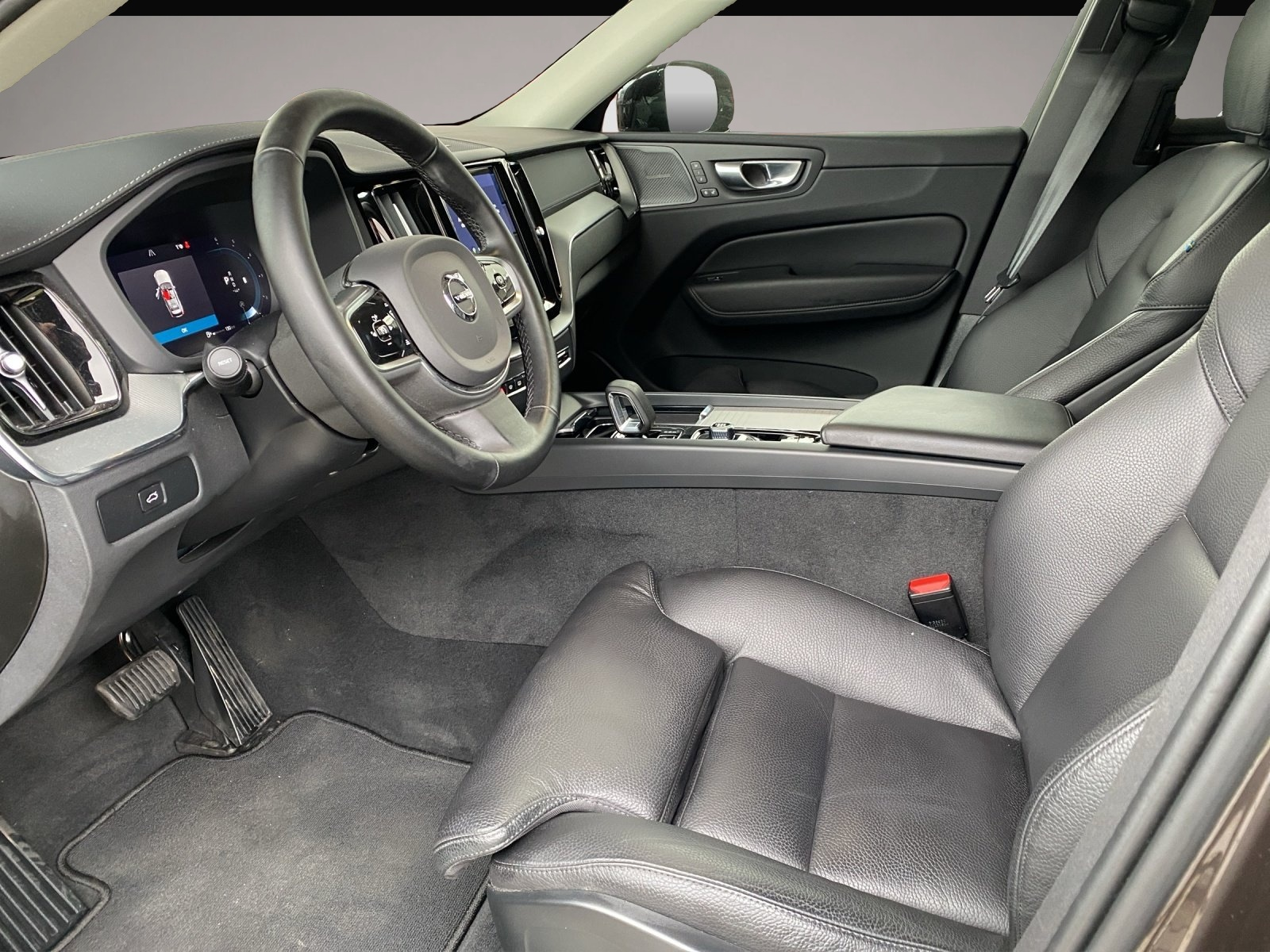 Volvo XC60 (10/2023, Diesel)