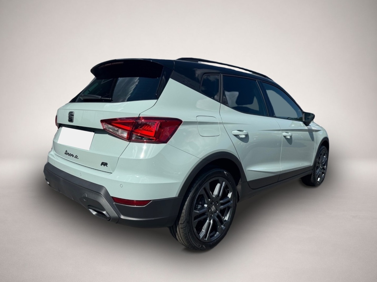 SEAT Arona, image 3 of 6