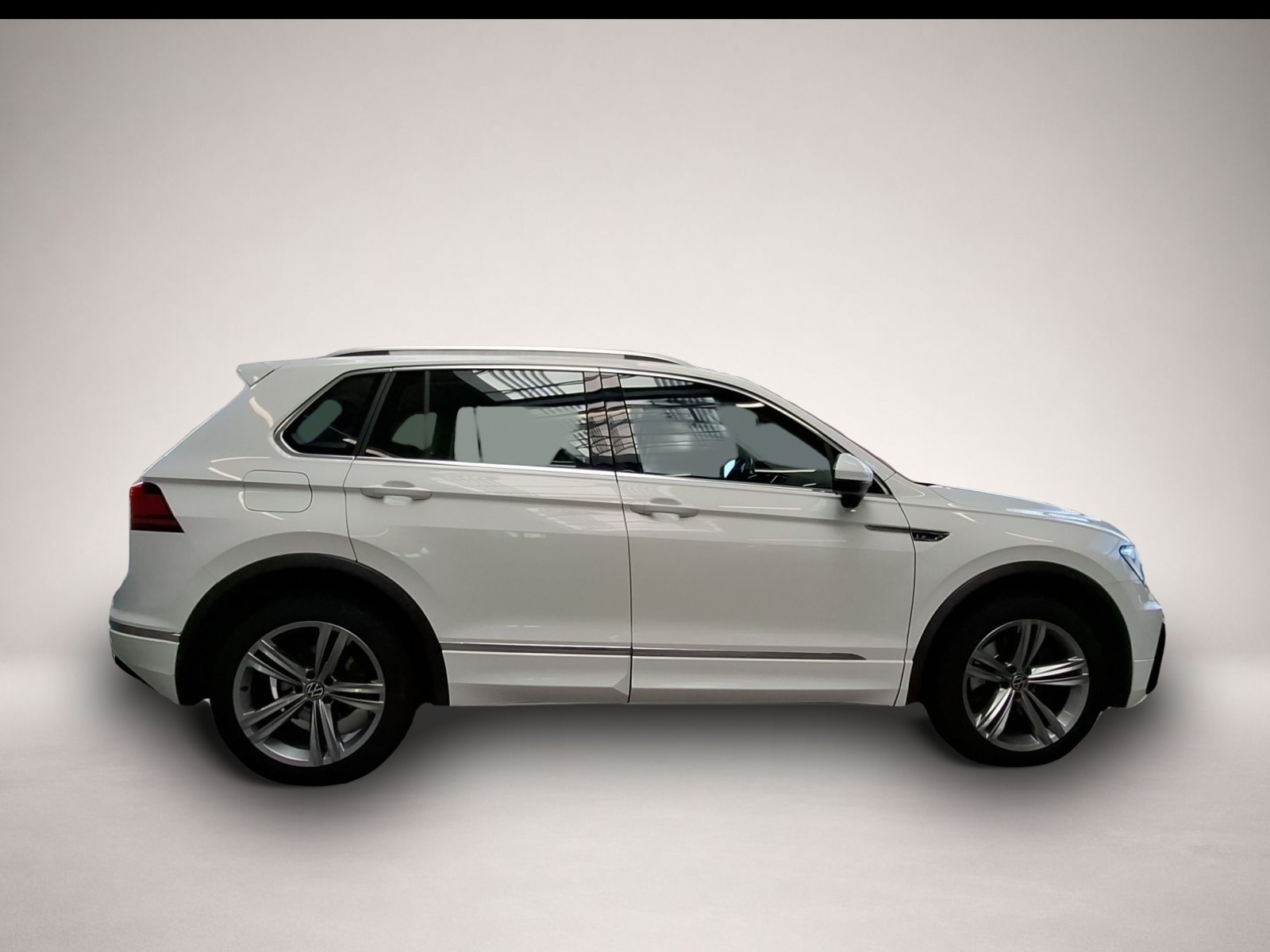 Volkswagen Tiguan (07/2020, Benzin)