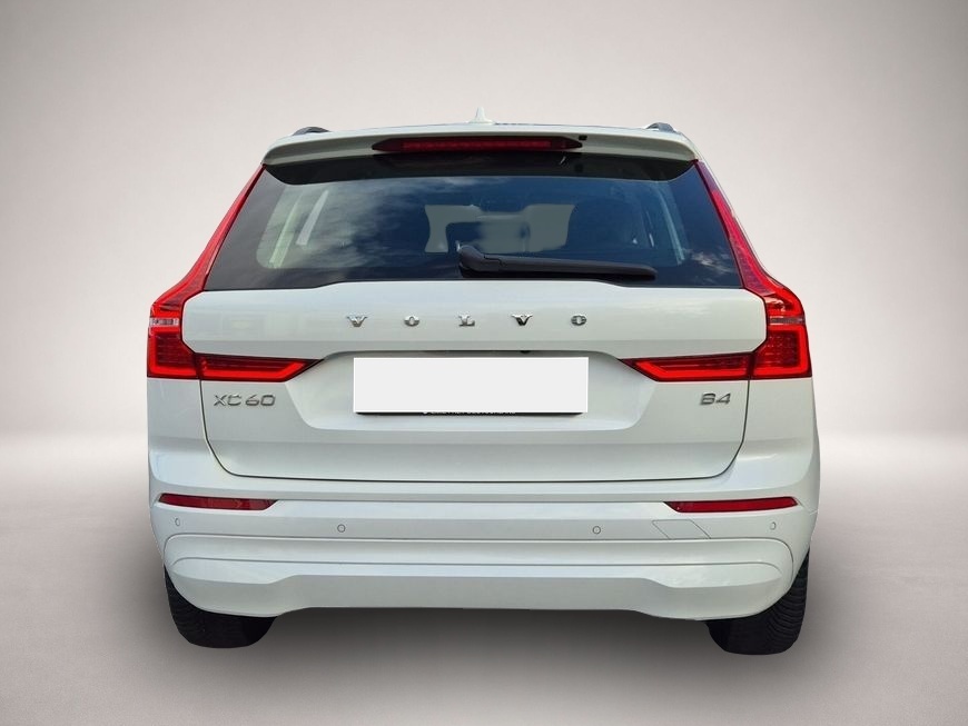 Volvo XC60 (10/2023, Benzin)