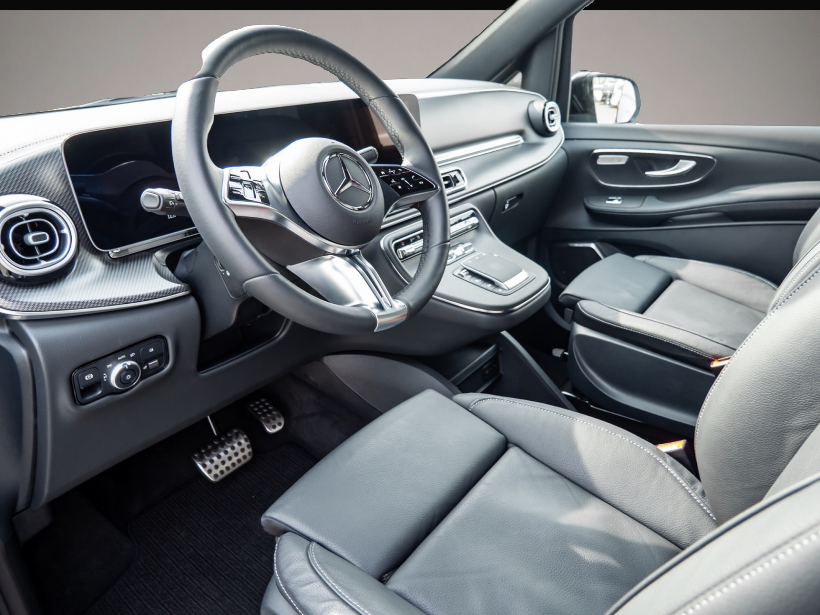 Mercedes-Benz V 300 (07/2025, Diesel)