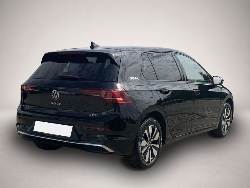 Volkswagen Golf (03/2025, Benzin)