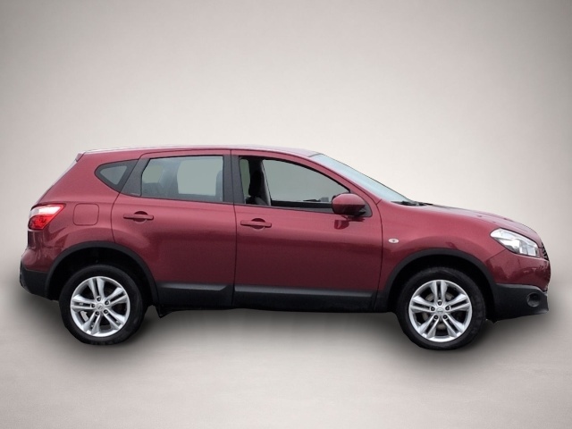 Nissan Qashqai (09/2012, Benzin)