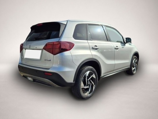 Suzuki Vitara (02/2026, Benzin)