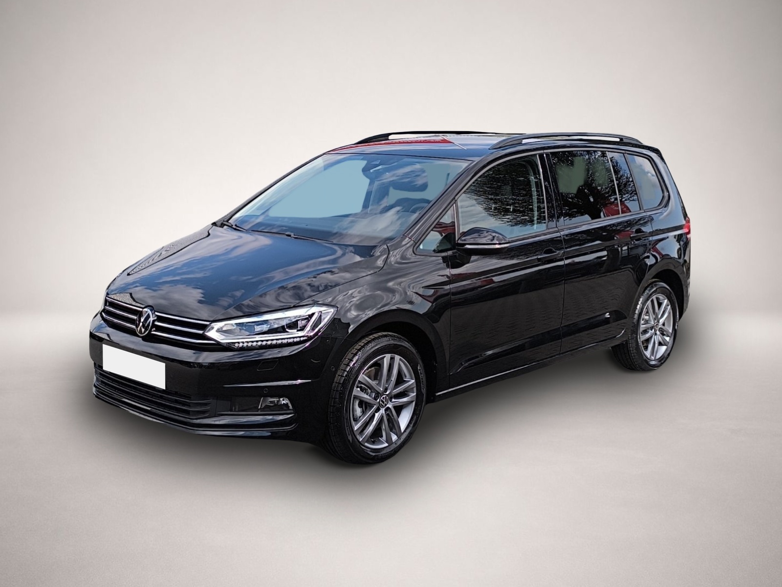Volkswagen Touran (04/2026, Benzin)