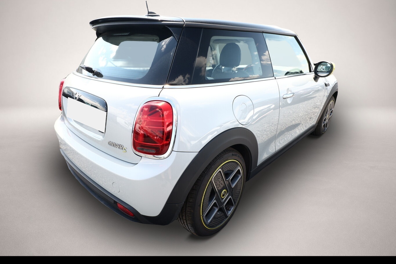 Mini Cooper SE (08/2021, ELECTRIC)