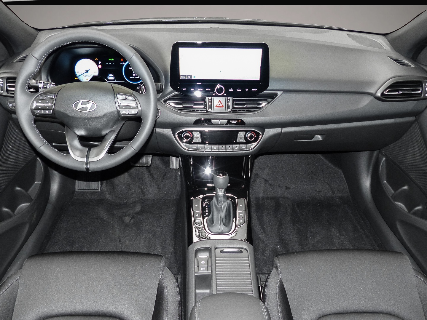 Hyundai i30 (06/2026, Benzin)