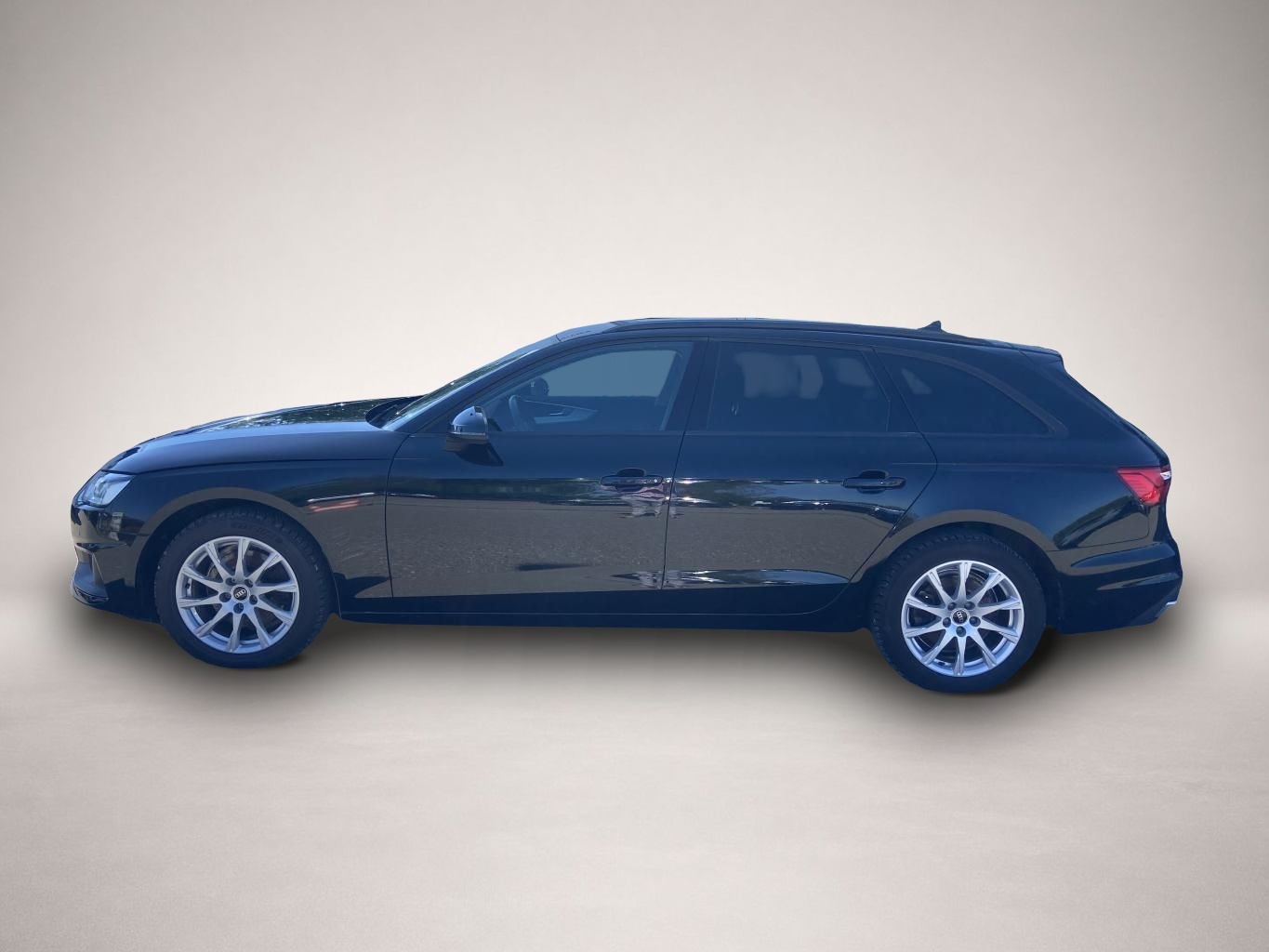 Audi A4 (08/2022, )