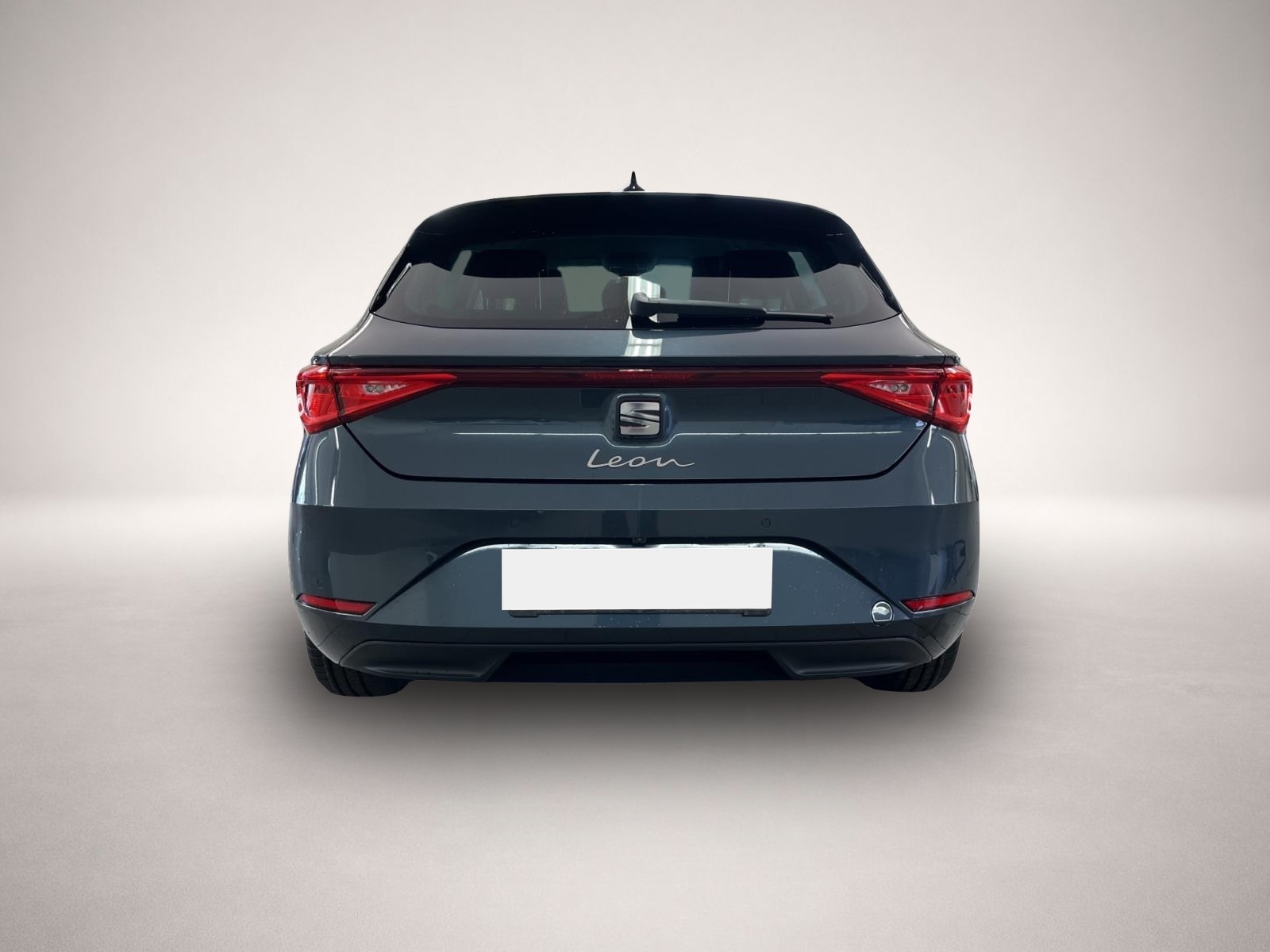 Seat Leon (03/2026, Benzin)