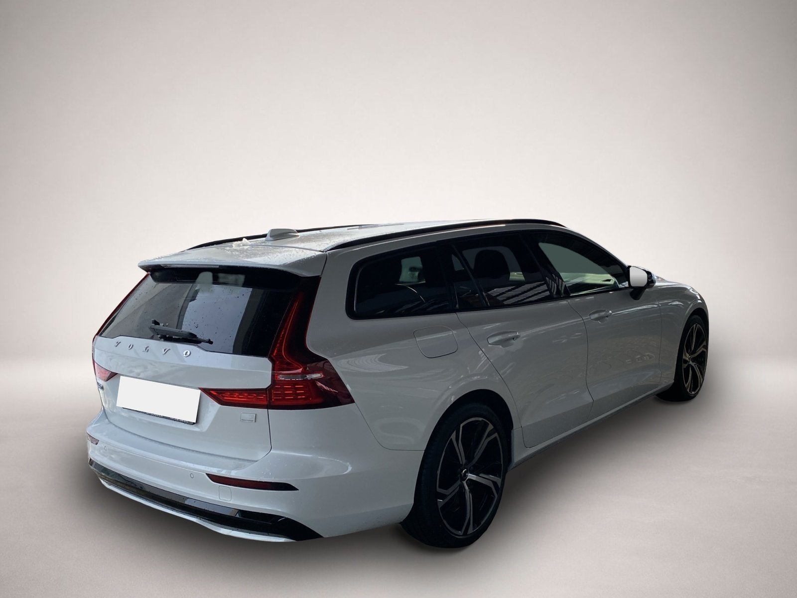 Volvo V60 (11/2022, )