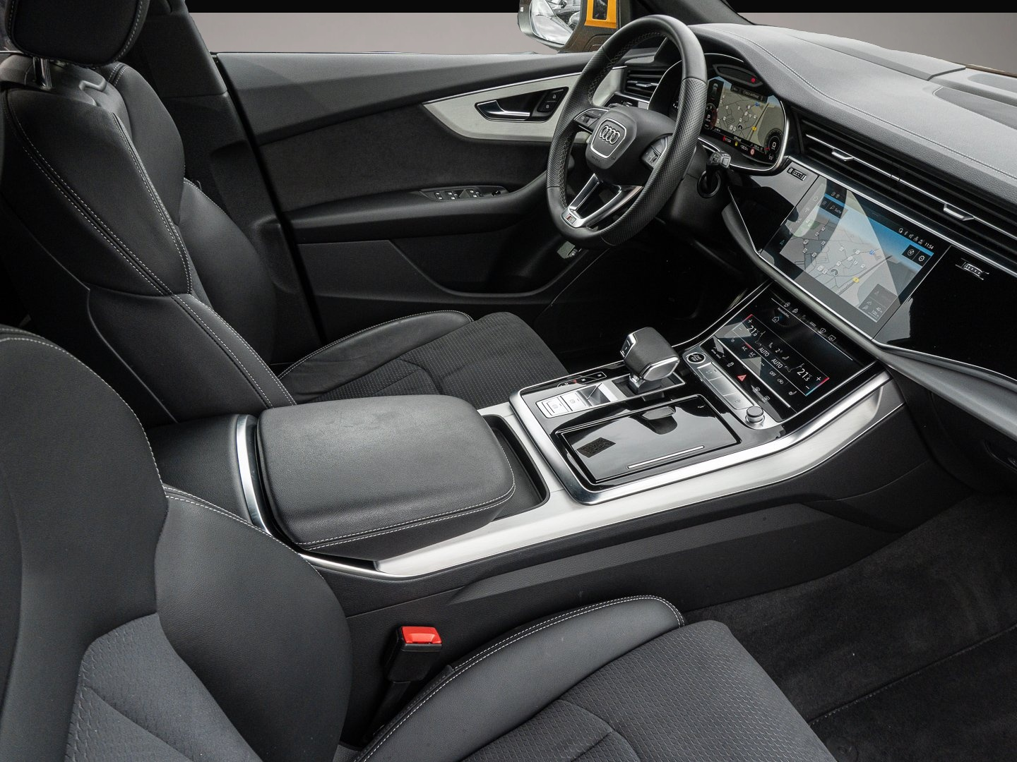 Audi quattro (03/2023, )
