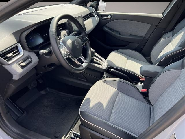 Renault Clio (04/2025, Benzin)