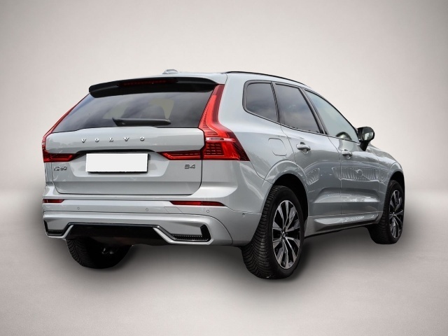 Volvo XC60 (03/2024, Benzin)
