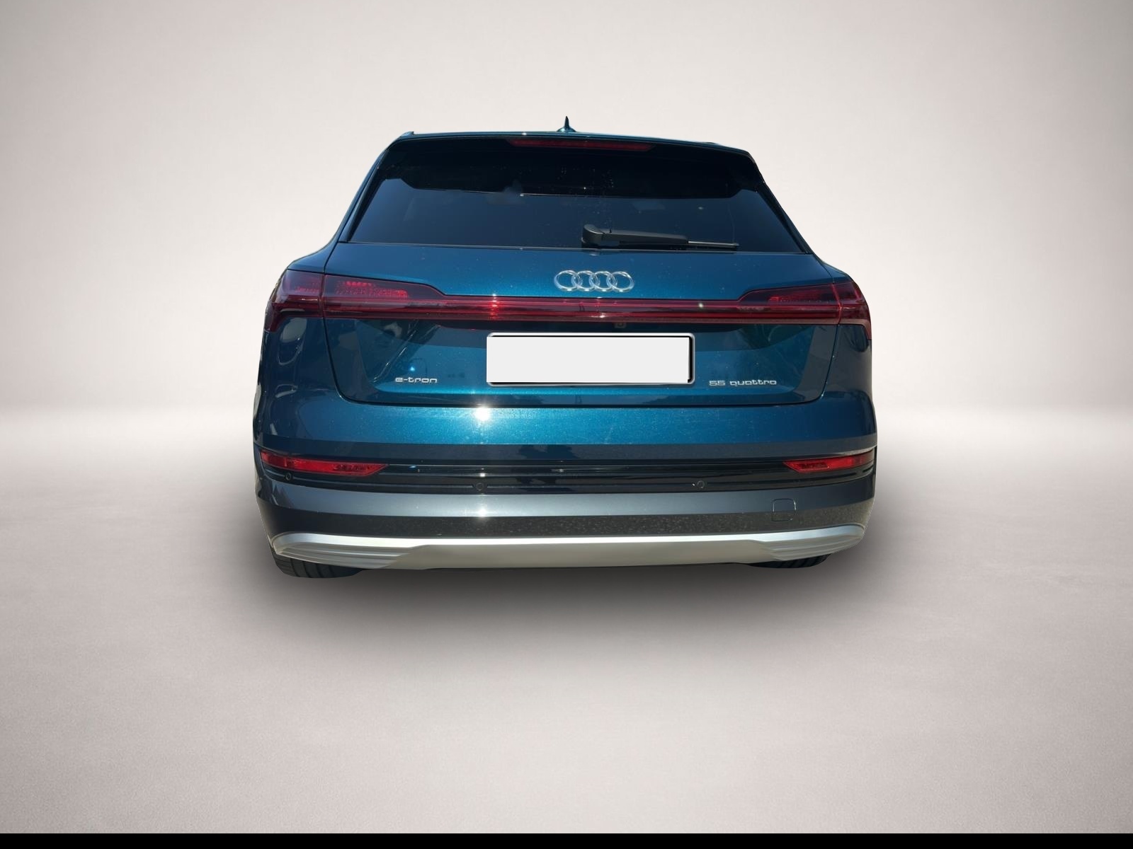 Audi quattro (01/2023, ELECTRIC)