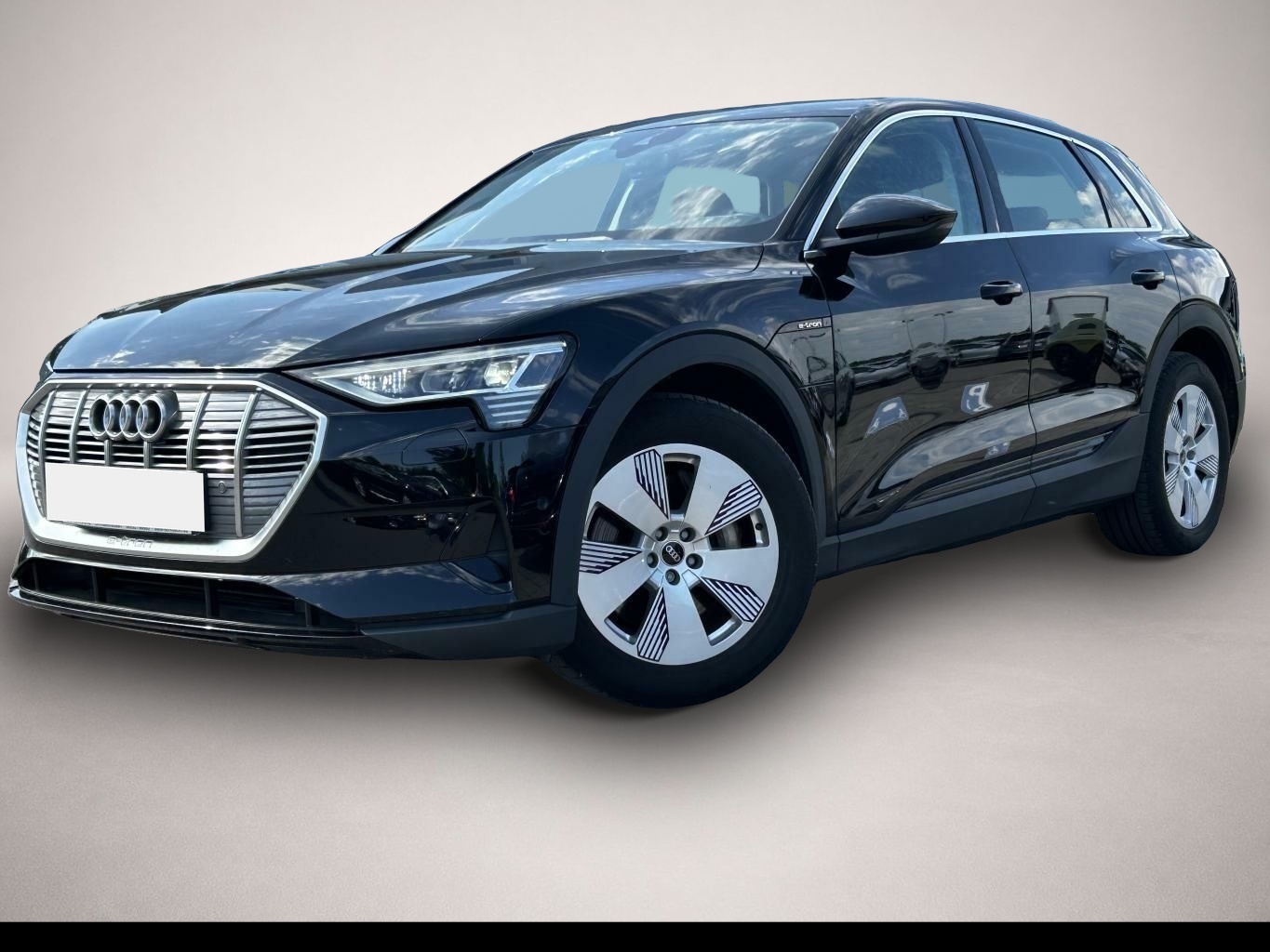 Audi e-tron (06/2022, ELECTRIC)