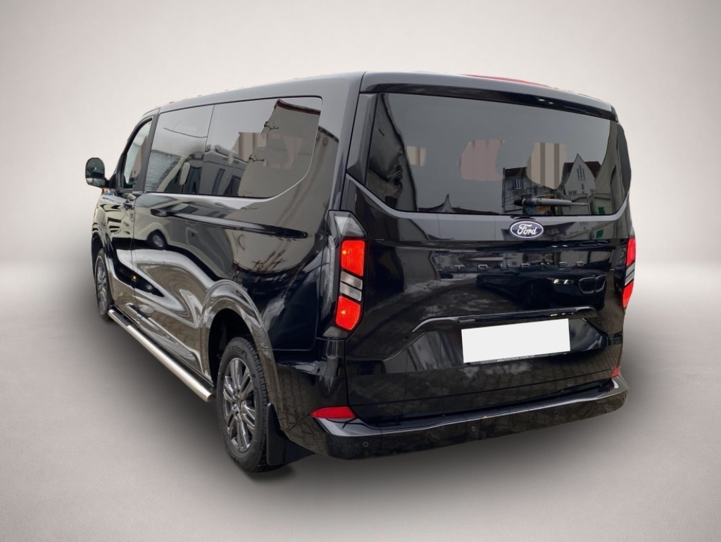 Ford Tourneo Custom (07/2025, Diesel)