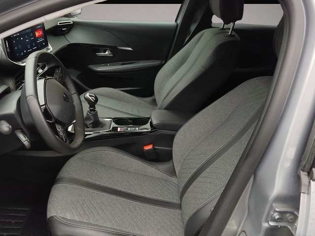 Peugeot 208 (04/2024, Benzin)