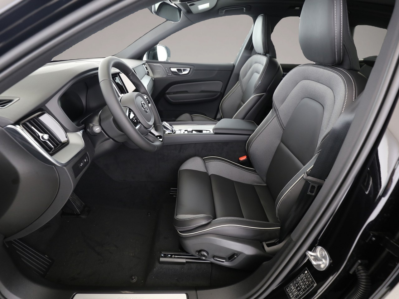 Volvo XC60 (05/2024, Hybrid (Benzin/Elektro))