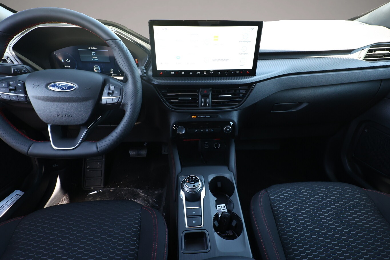 Ford Kuga (12/2025, Hybrid (Benzin/Elektro))