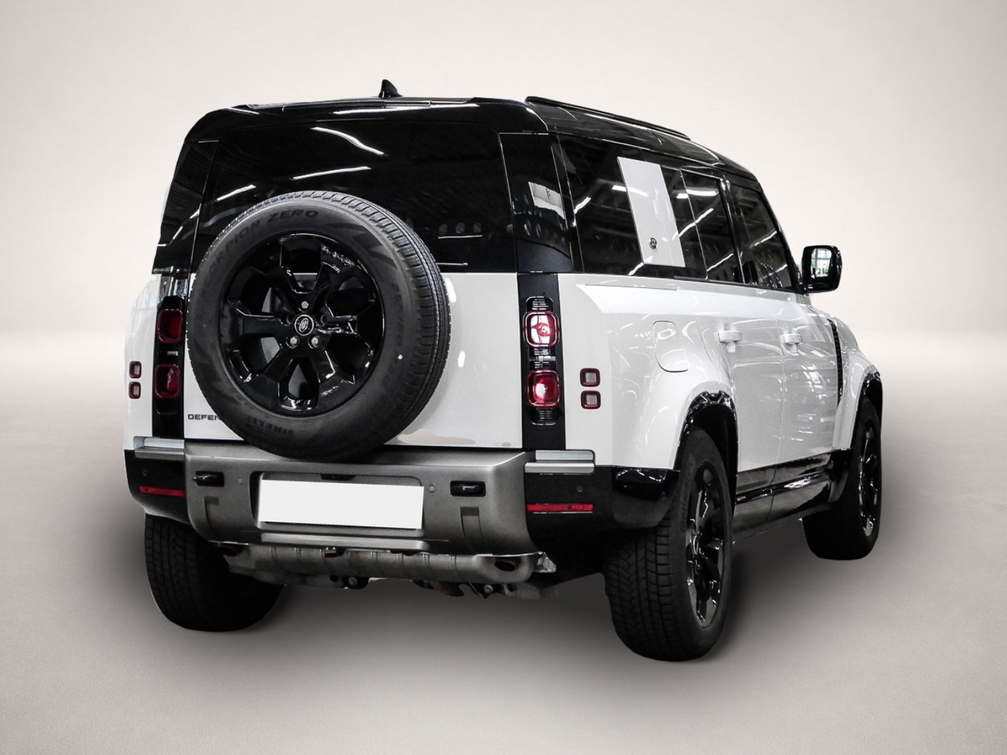 Land-Rover Defender (11/2023, Benzin)