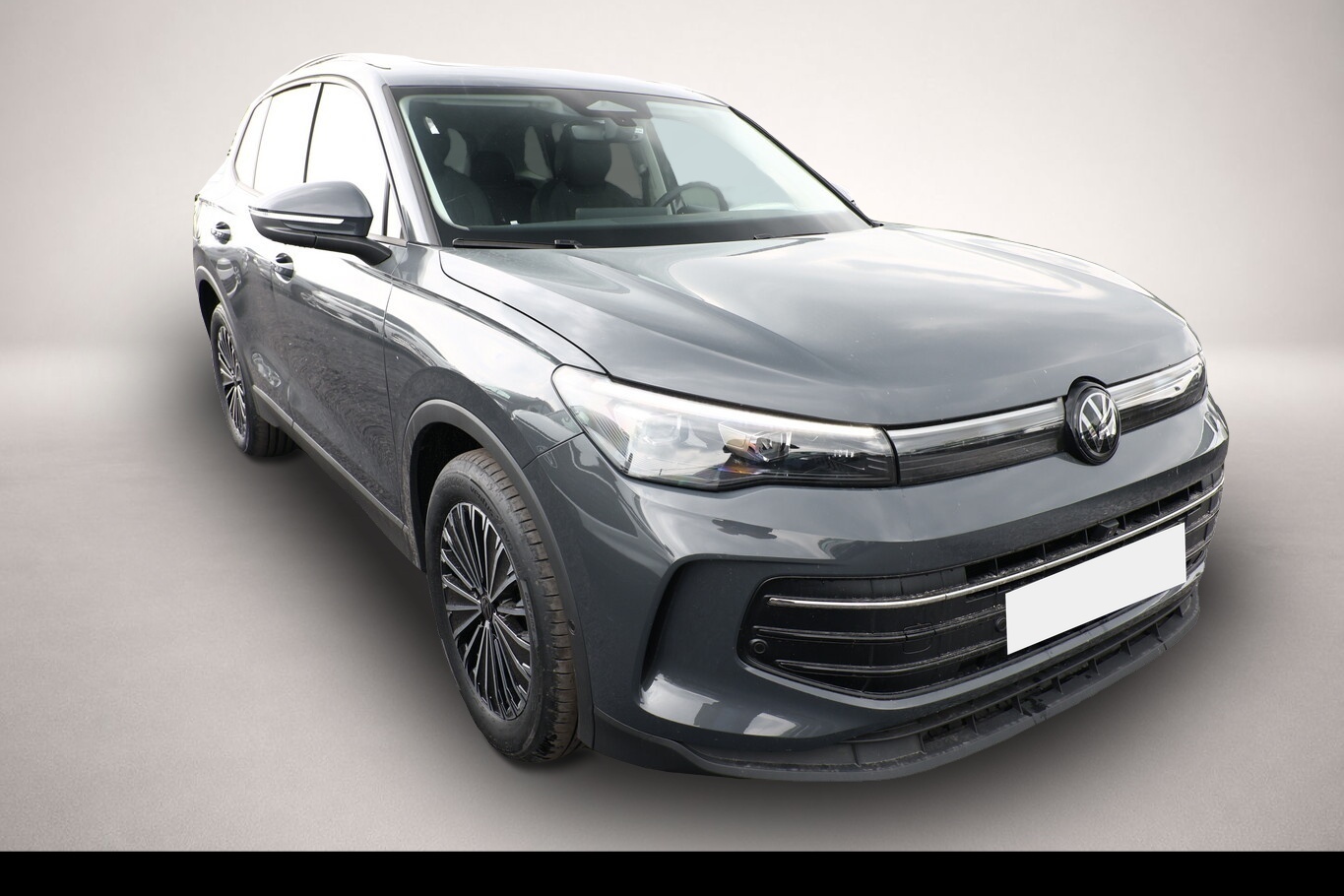 Volkswagen Tiguan (04/2026, Benzin)