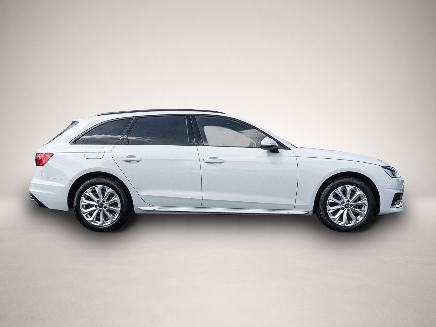 Audi A4 (02/2023, )