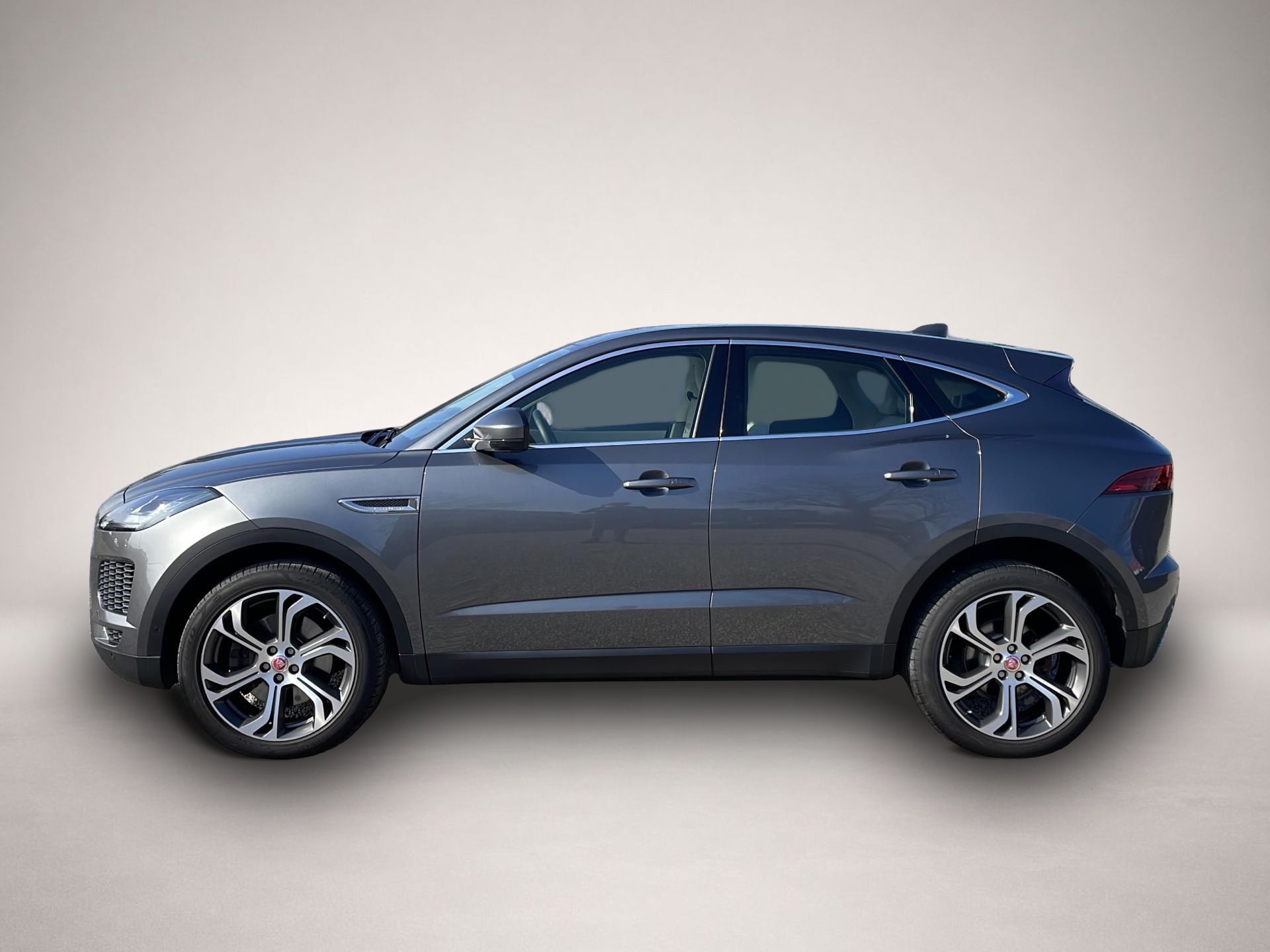 Jaguar E-Pace (07/2019, Benzin)