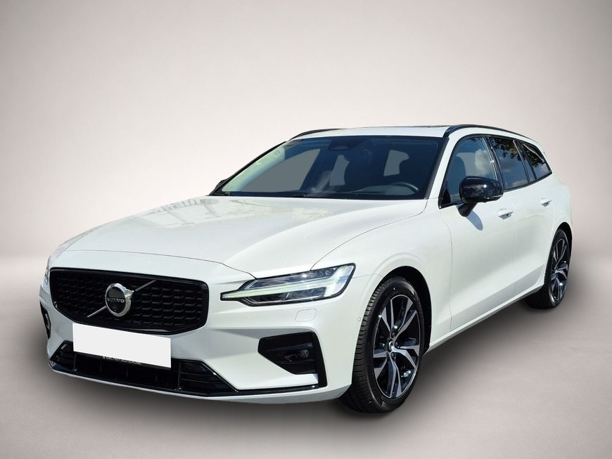 Volvo V60 (08/2025, Benzin)