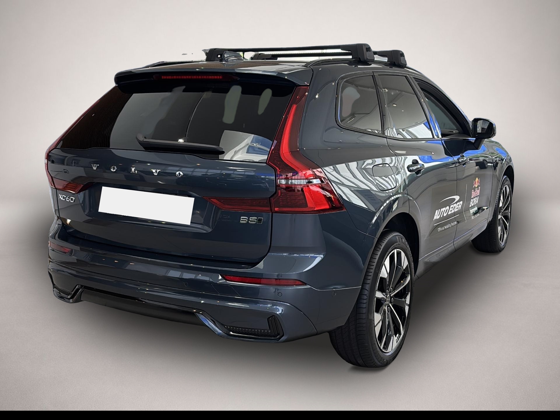 Volvo XC60 (05/2025, Benzin)
