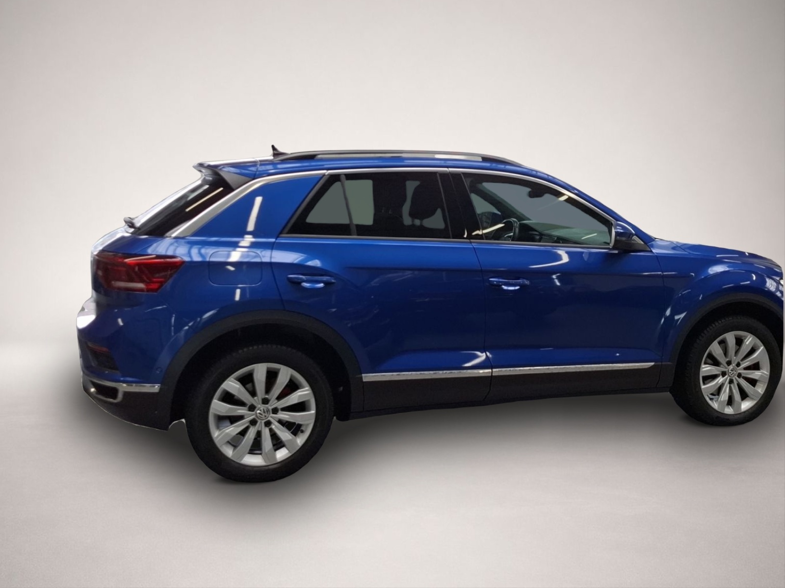 Volkswagen T-Roc (04/2020, Benzin)