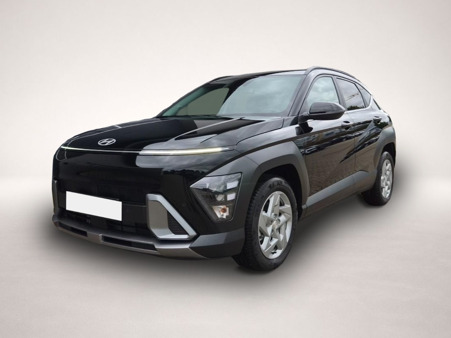 Hyundai KONA (06/2026, Benzin)