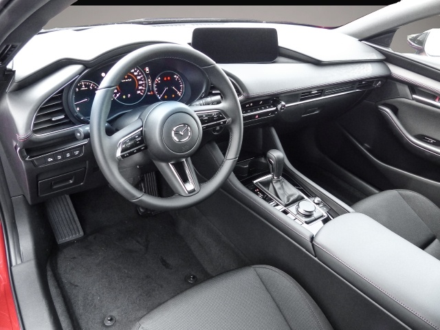 Mazda 3 (06/2026, Benzin)