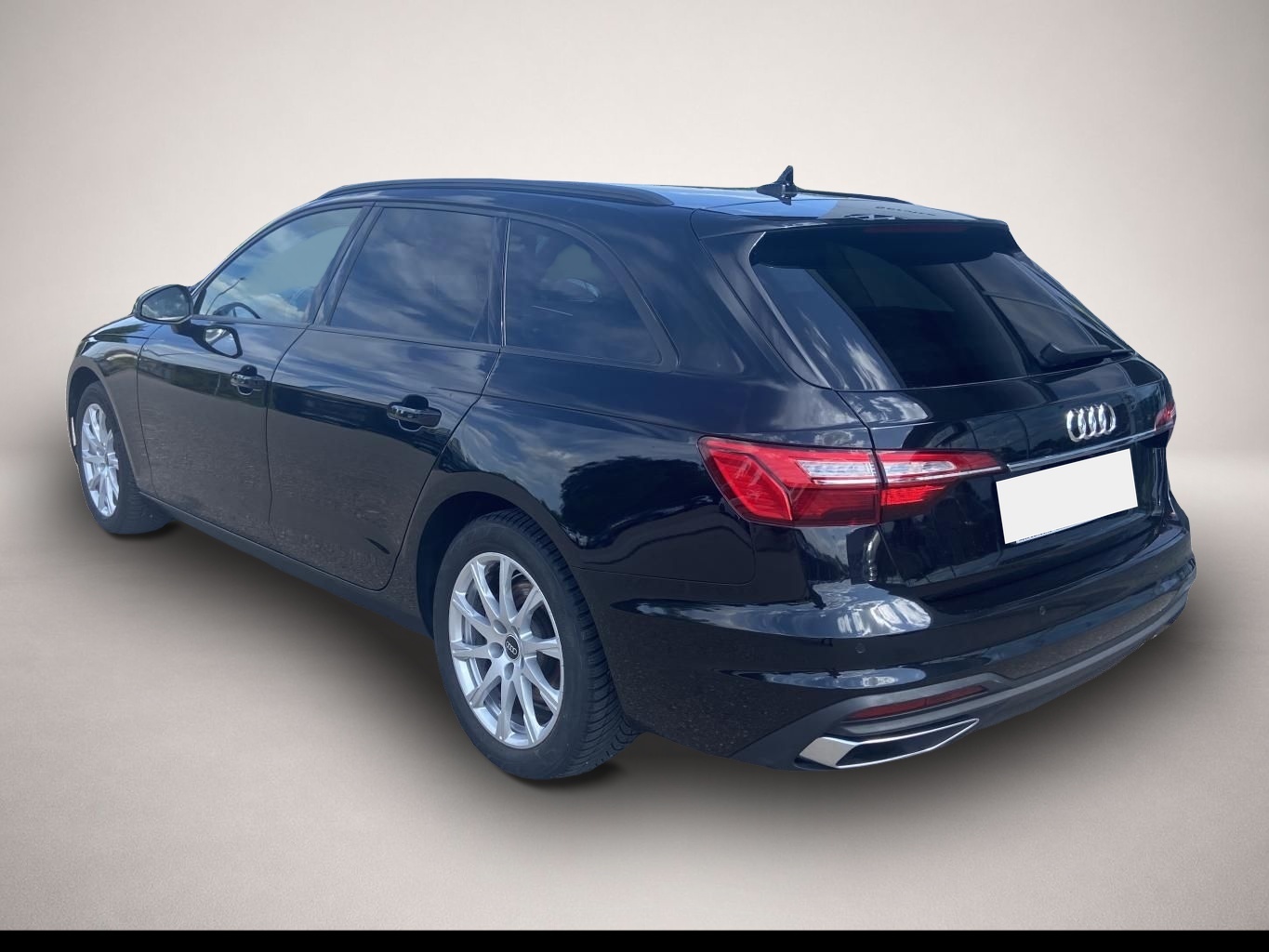 Audi A4 (05/2022, )